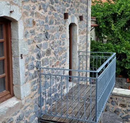 Hotel Archontiko Leontari 4*