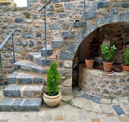 Archontiko Leontari Hotel 4*