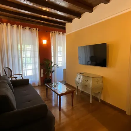 Archontiko Leontari Hotel