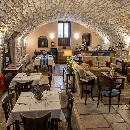 Archontiko Leontari 4* Leondari (Peloponnese)