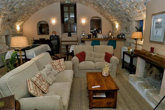 Archontiko Leontari Hotel