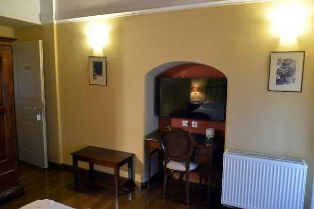 Archontiko Leontari Hotel